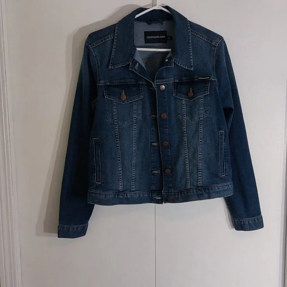 Blue Wash Denim Jean Jacket by Calvin Klein Size Large - Picture 1 of 6